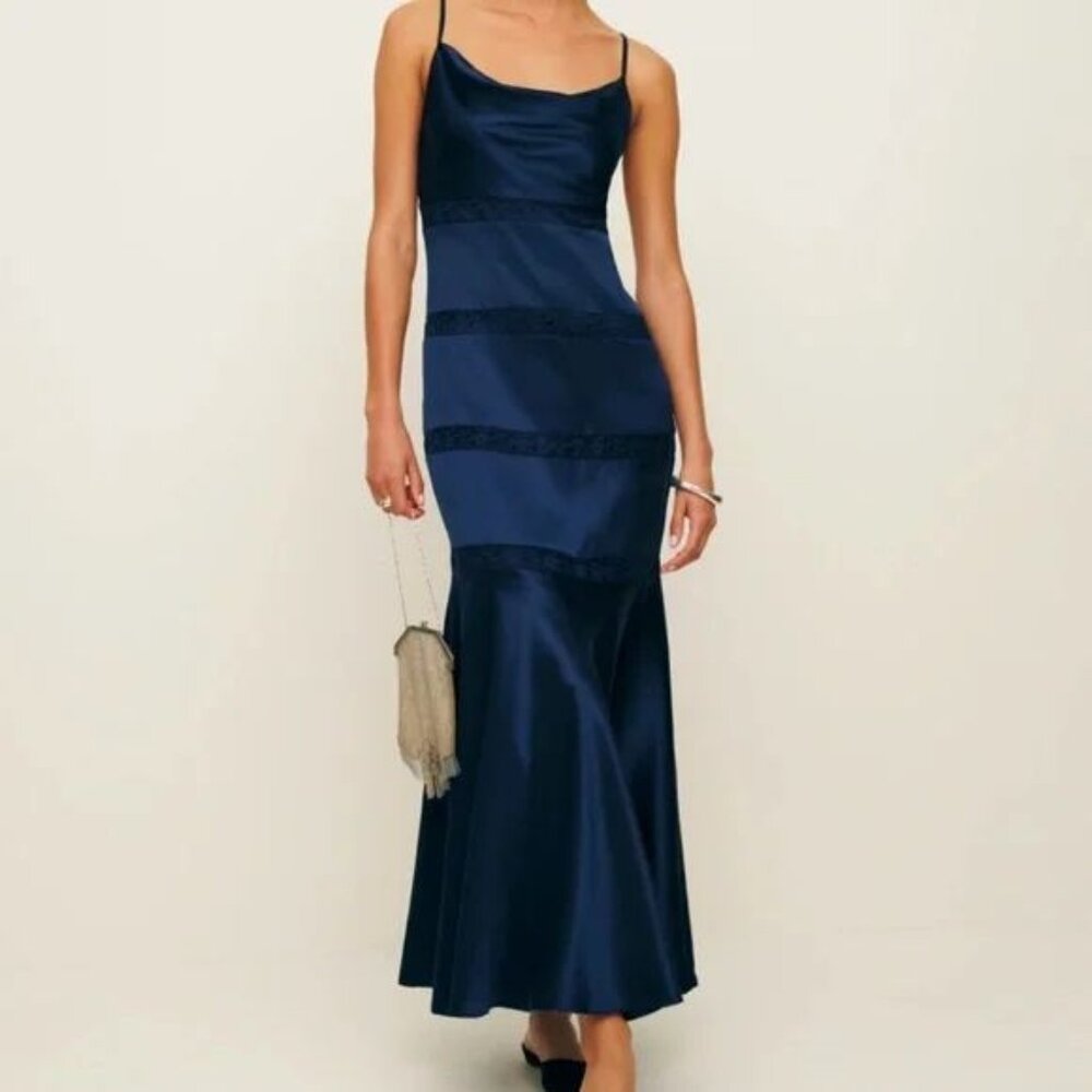 Reformation Riah Silk Dress in Navy. Size 10.